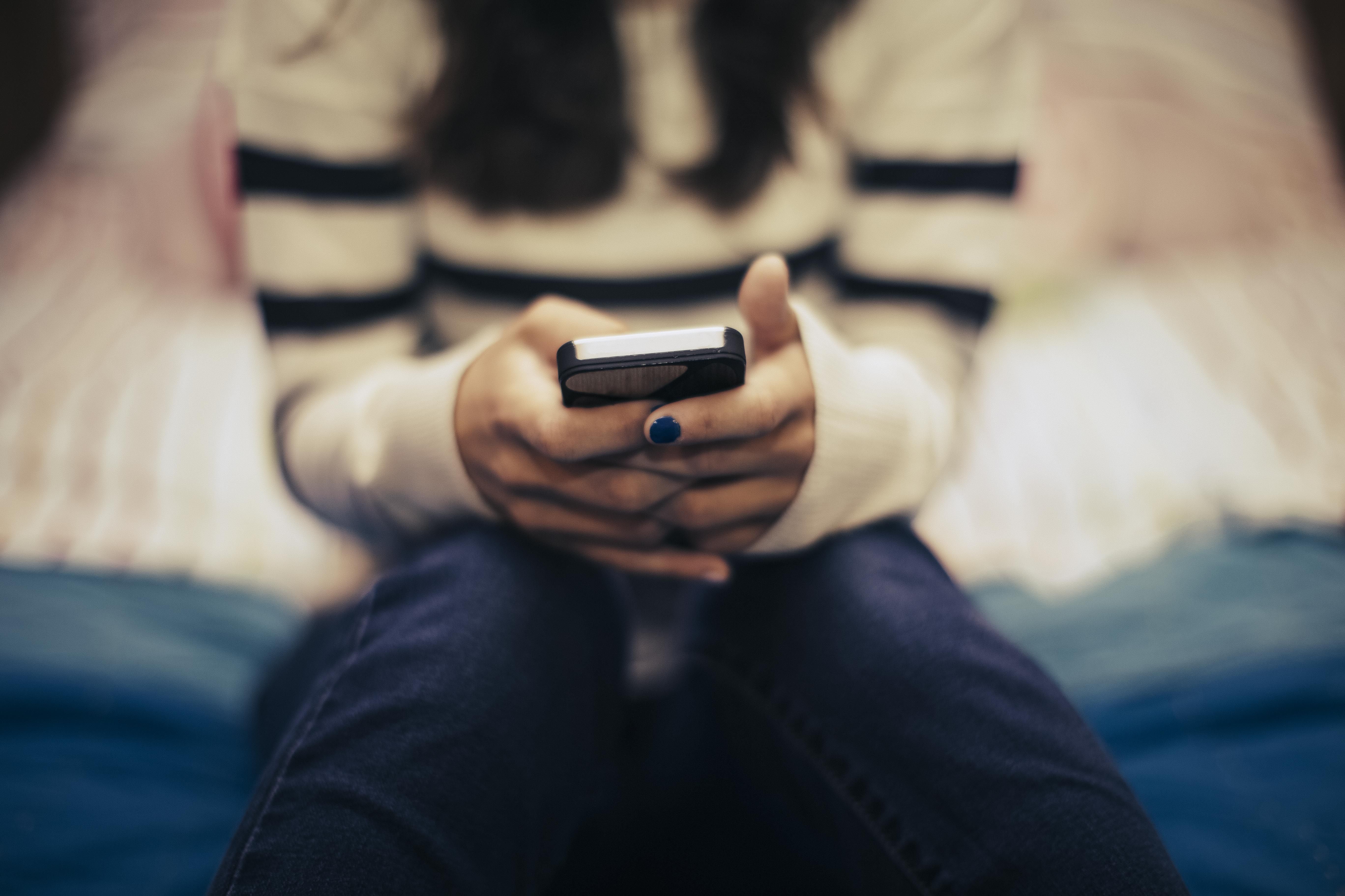 Adolescentes com pior saúde mental passam mais tempo nas redes sociais