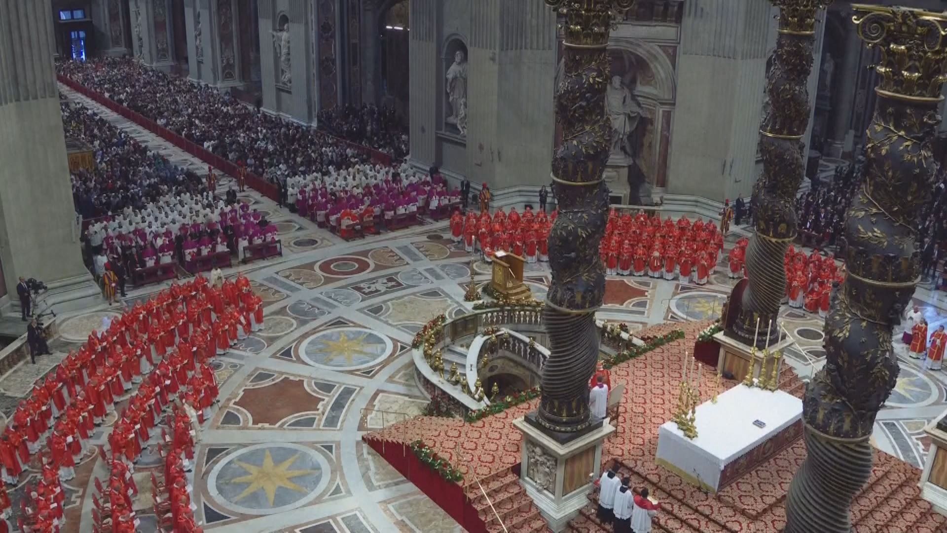 Fumaça preta no conclave: o que acontece agora?
