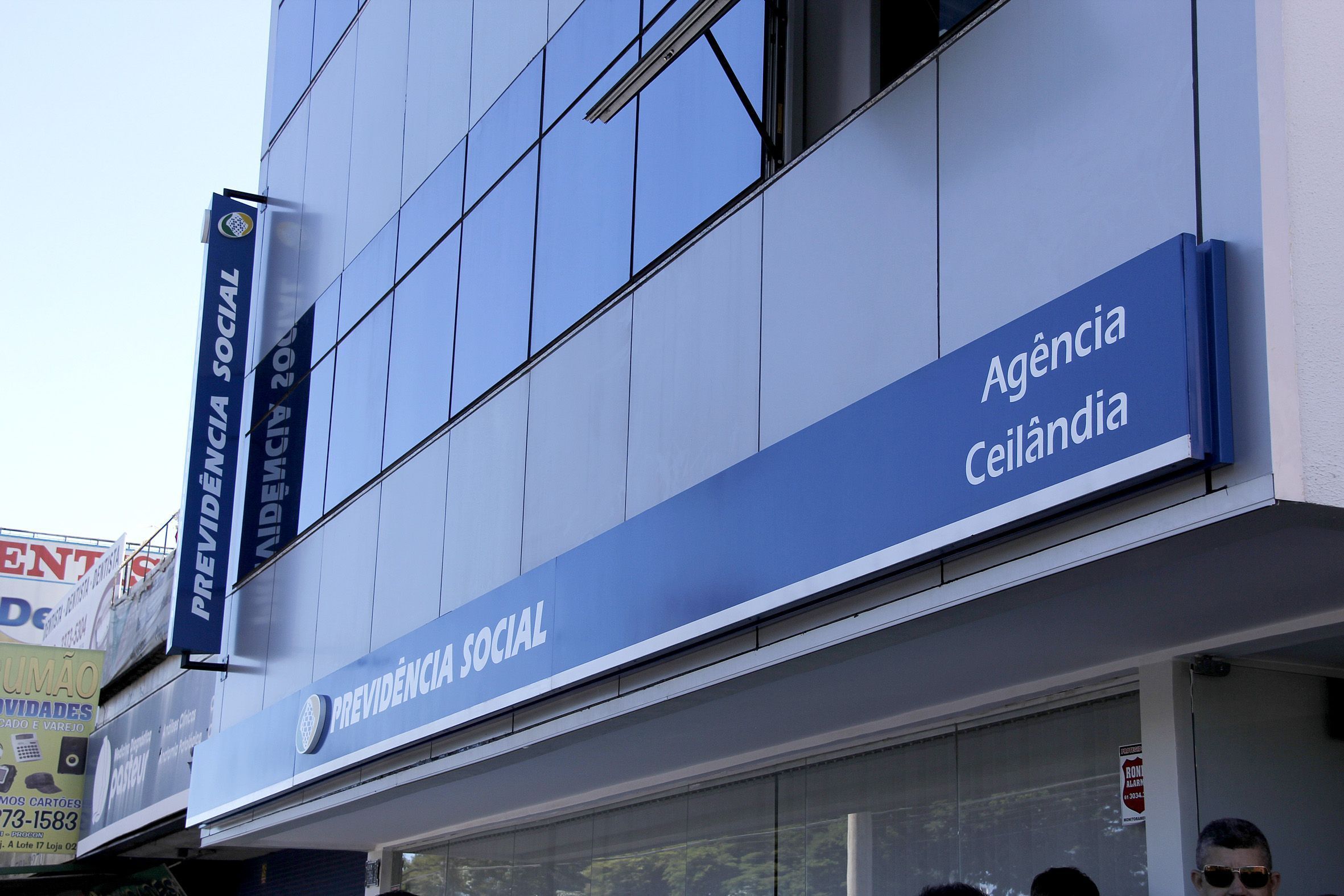 INSS: Peritos fazem força-tarefa para verificar permissões de desconto