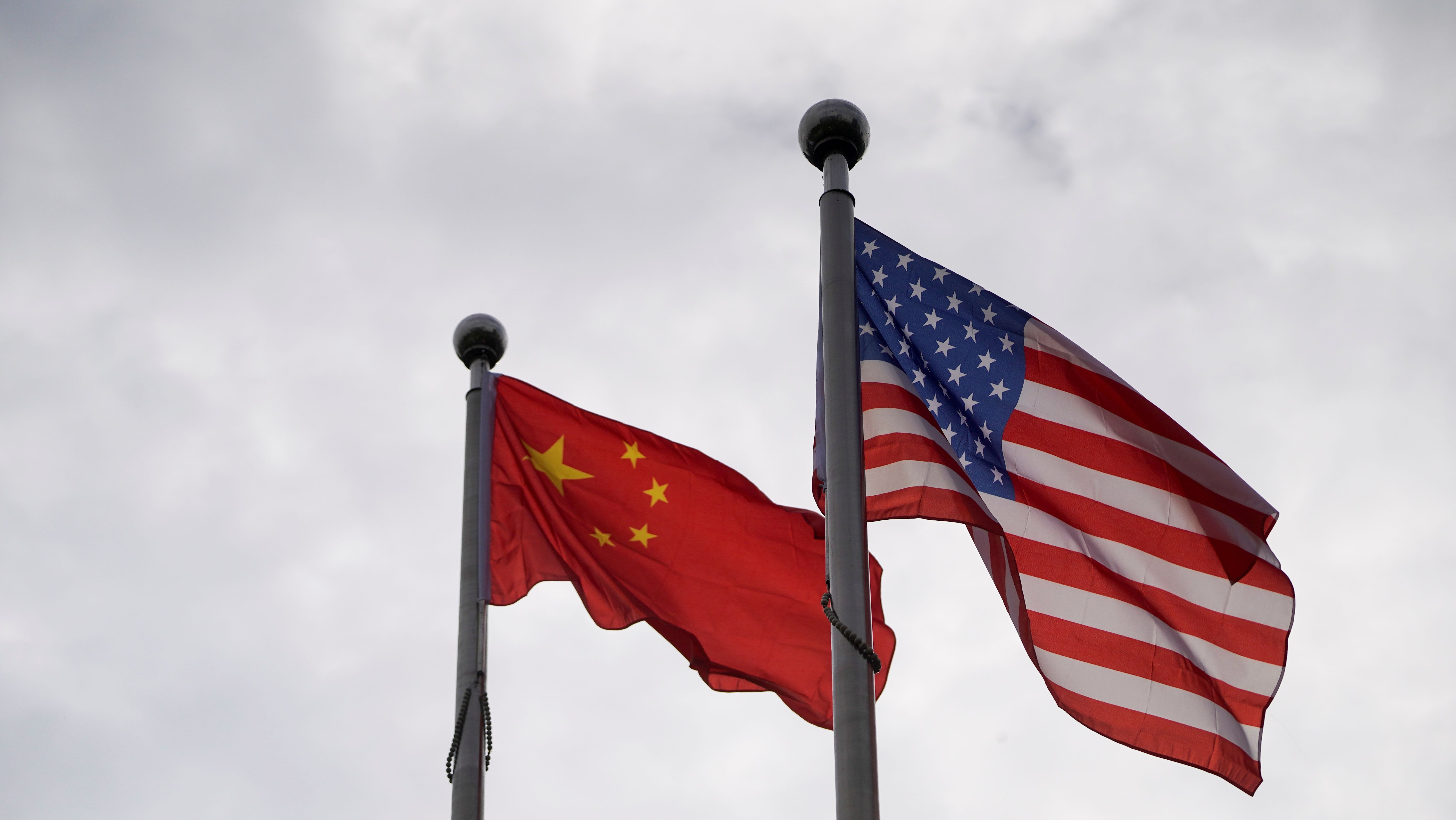 EUA e China fazem acordo para reduzir déficit comercial, dizem autoridades